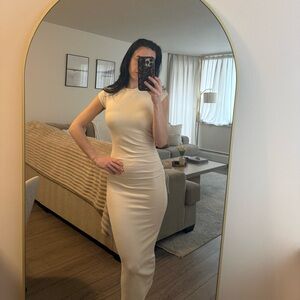 Elegant Cream midaxi Dress with side ruching